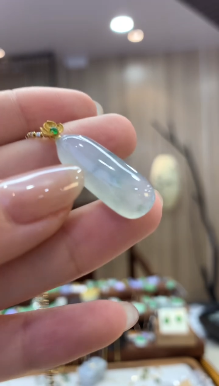 翡翠18K金镶嵌吊坠(不含链)福瓜
