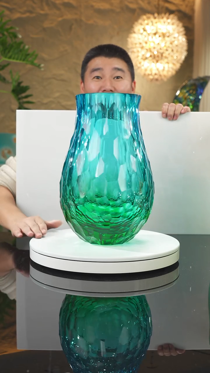 【闪购商品】摆件蓝绿凹切面花瓶大号