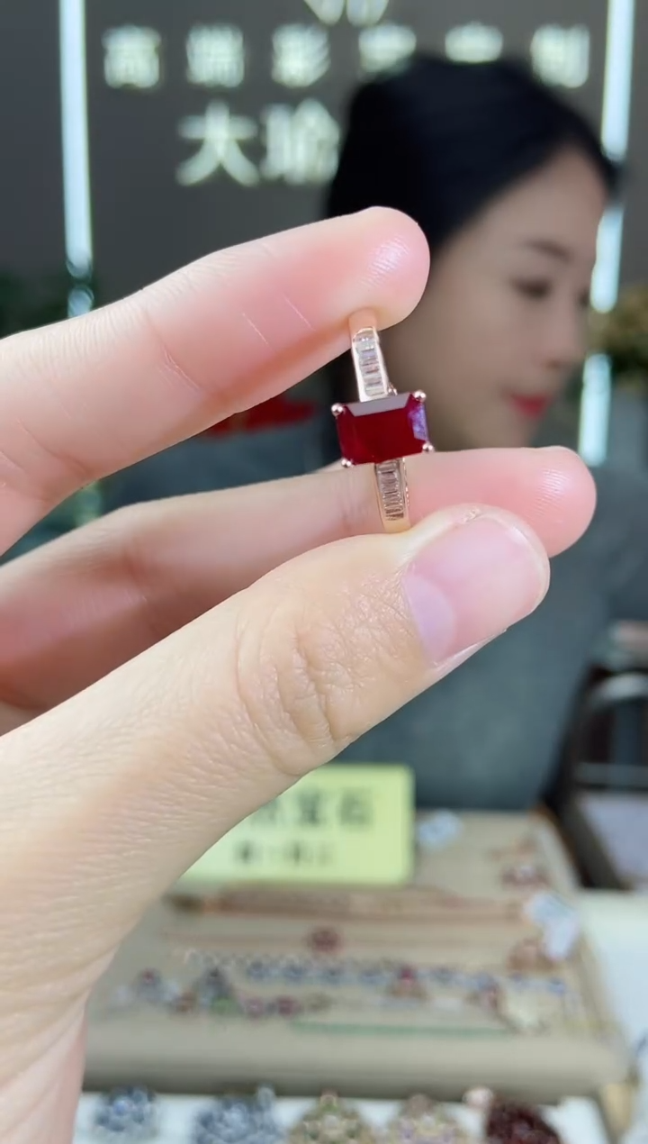 【闪购商品】红宝石手饰银S925镶嵌手饰