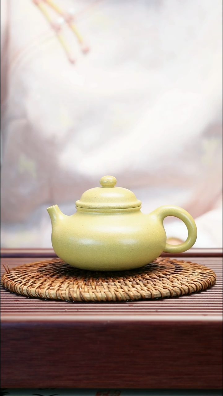 茶壶紫砂原矿黄金段 容天 150cc