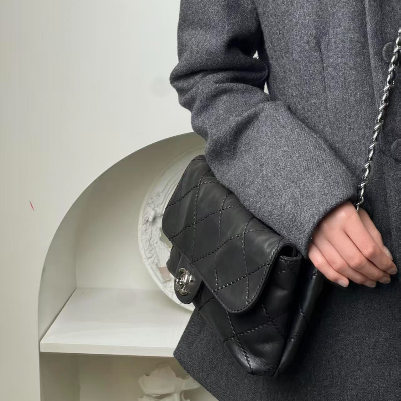 95新 Chanel/香奈儿 萎格纹链条包黑银羊外缝线/甄选