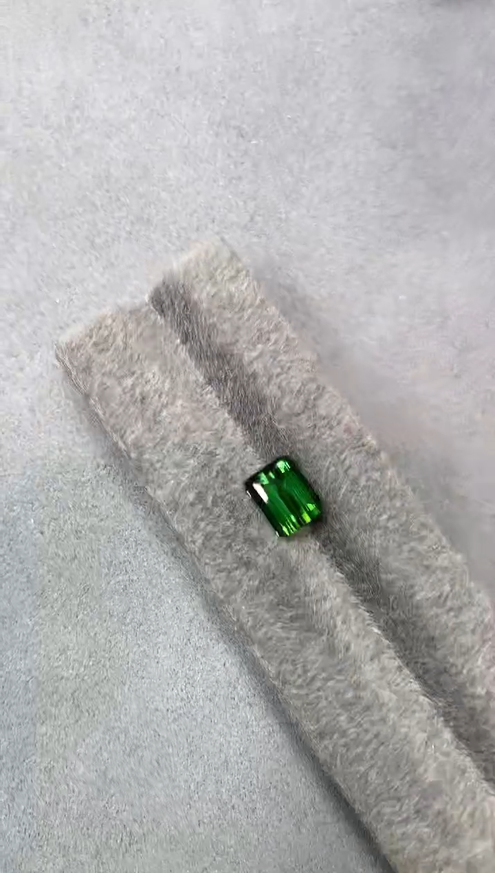【闪购商品】碧玺裸石未镶嵌4.46ct 22
