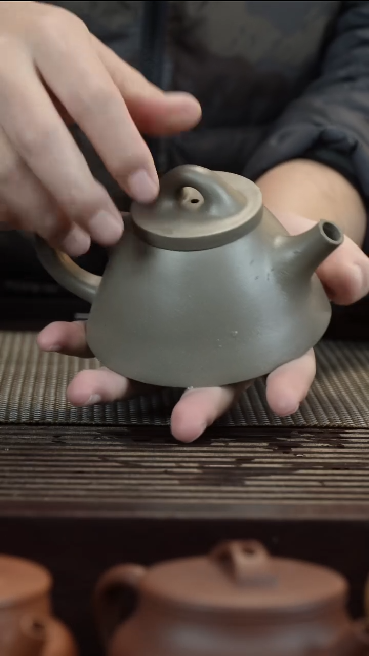 【闪购商品】紫砂茶壶青段霸王石瓢微瑕