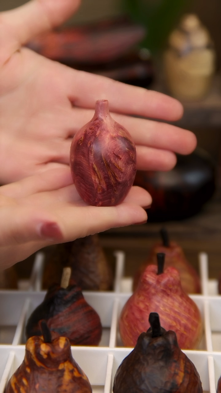 【闪购商品】木血柏紫罗兰留疤花瓶