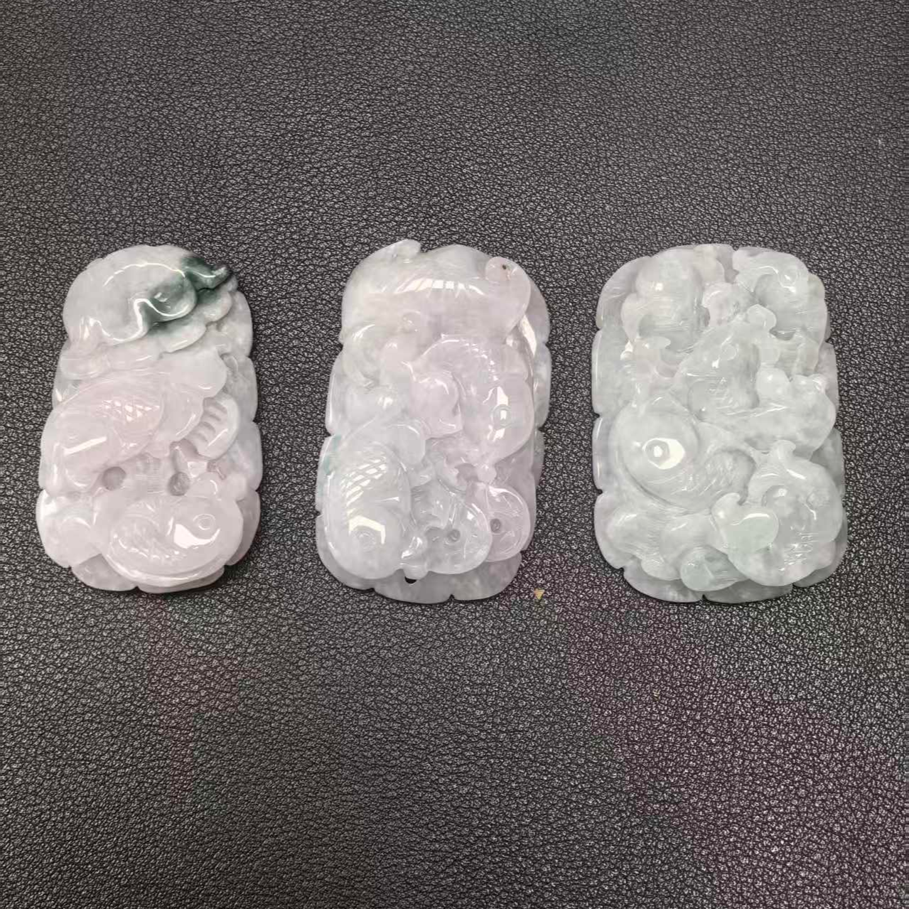 天然缅甸A货翡翠（荷叶鱼）多样性发其一