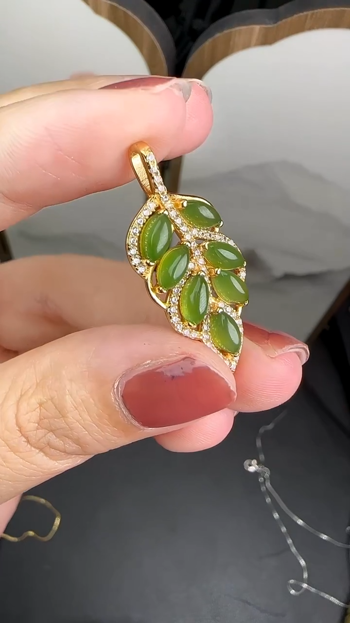 吊坠(不含链)未镶嵌和田玉JJD1211015多样性发一