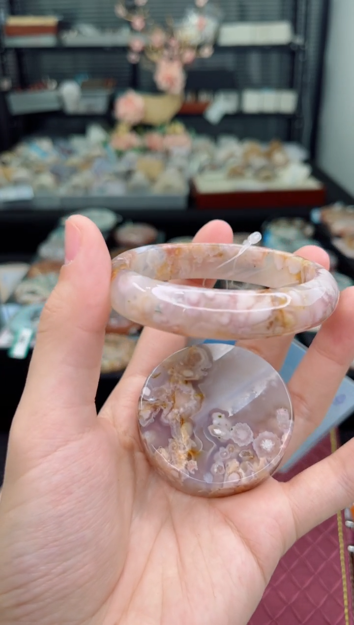 【闪购商品】石英质玉未镶嵌手镯57圈口（赠品镯心）3535