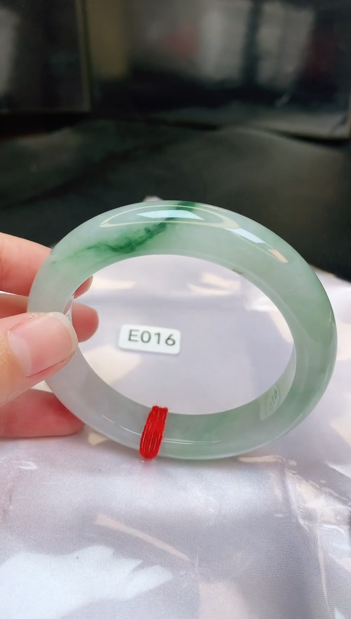 【闪购商品】翡翠手镯未镶嵌缅甸天然A货手镯