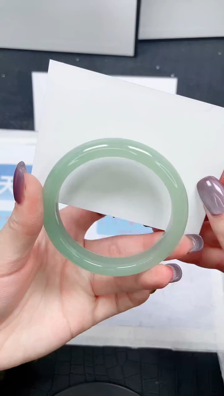 【闪购商品】石英质玉手镯未镶嵌279-57.2