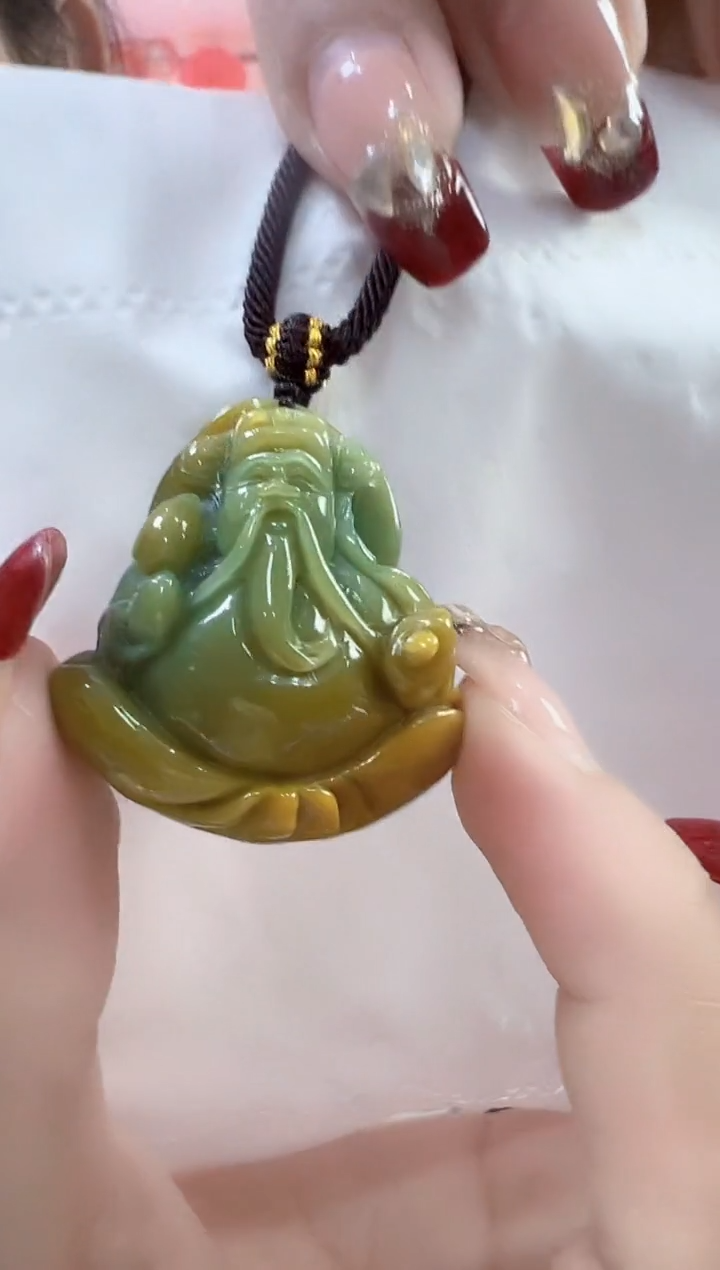 【闪购商品】翡翠颈饰未镶嵌孤品财神宽32高33厚15