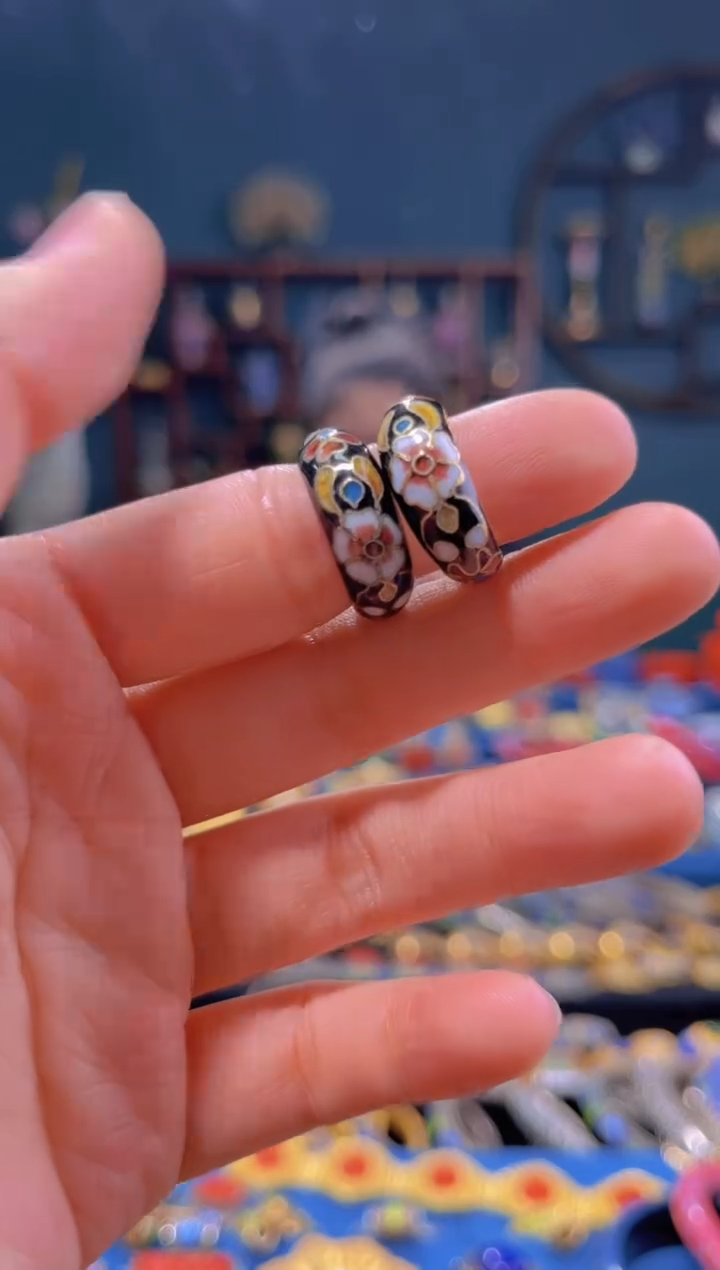 【闪购商品】非遗景泰蓝耳针 黑色