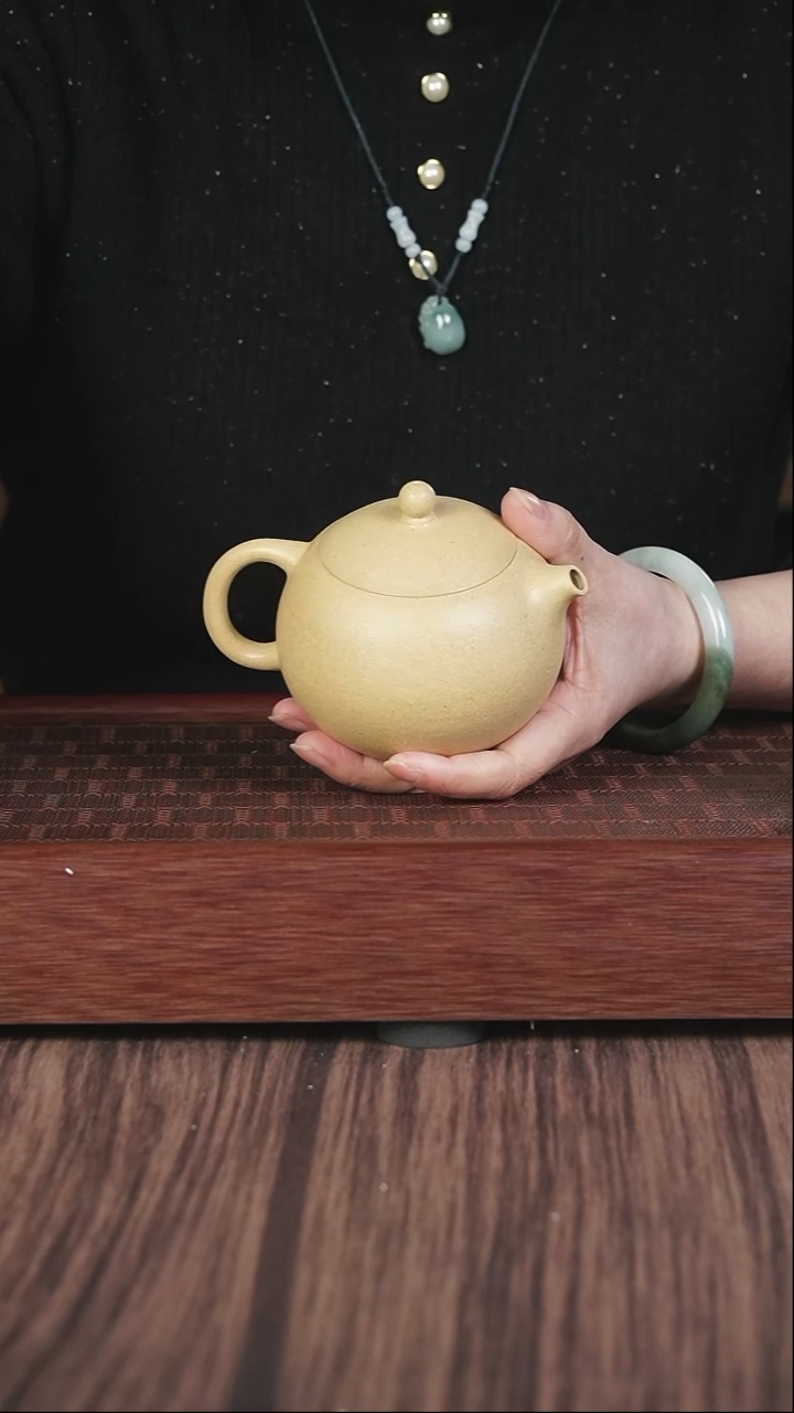 【闪购商品】紫砂茶壶本绿  河豚西施