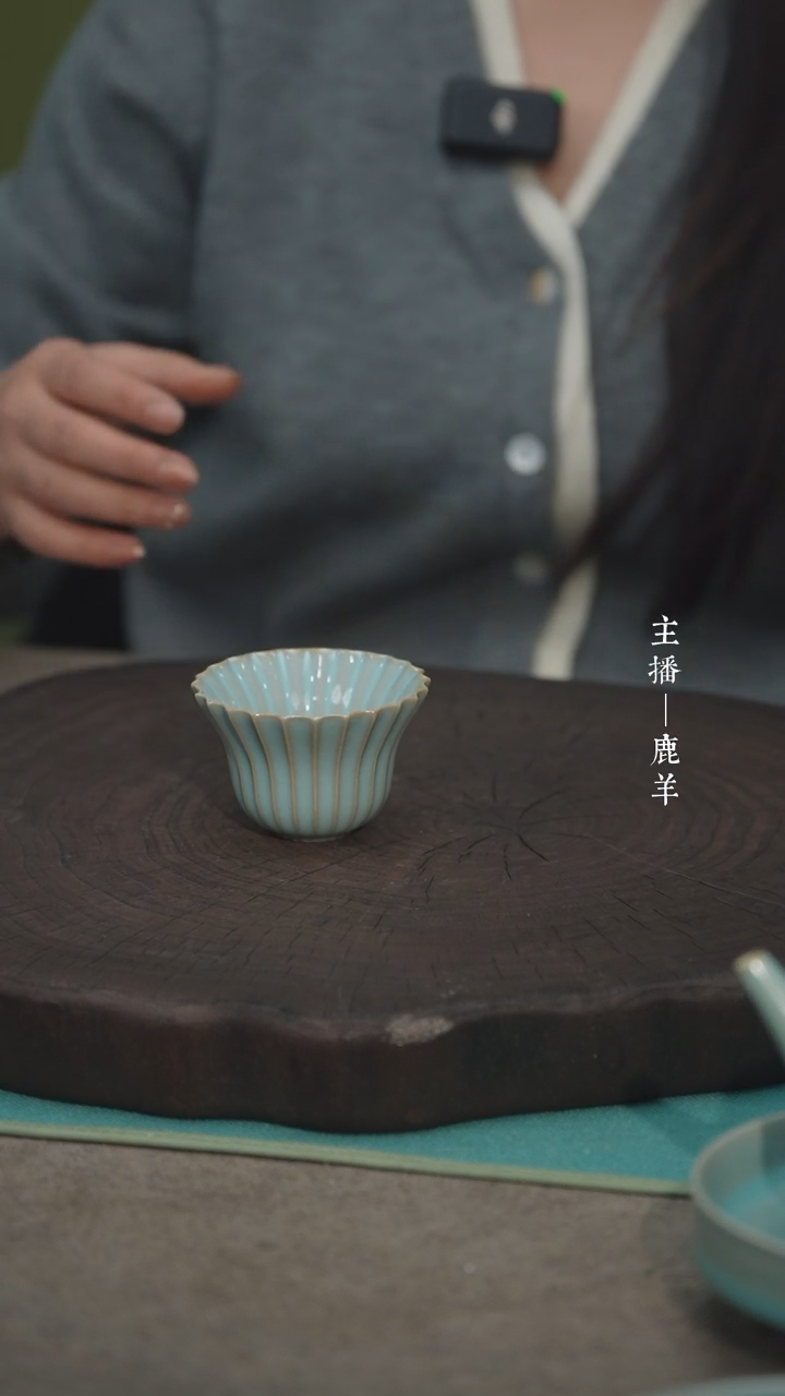 【闪购商品】菱口杯（朱文立制）——龙羊