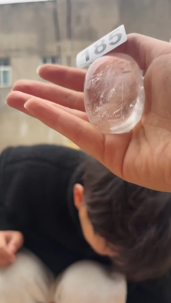 摆件未镶嵌水晶白阿塞手把件 185