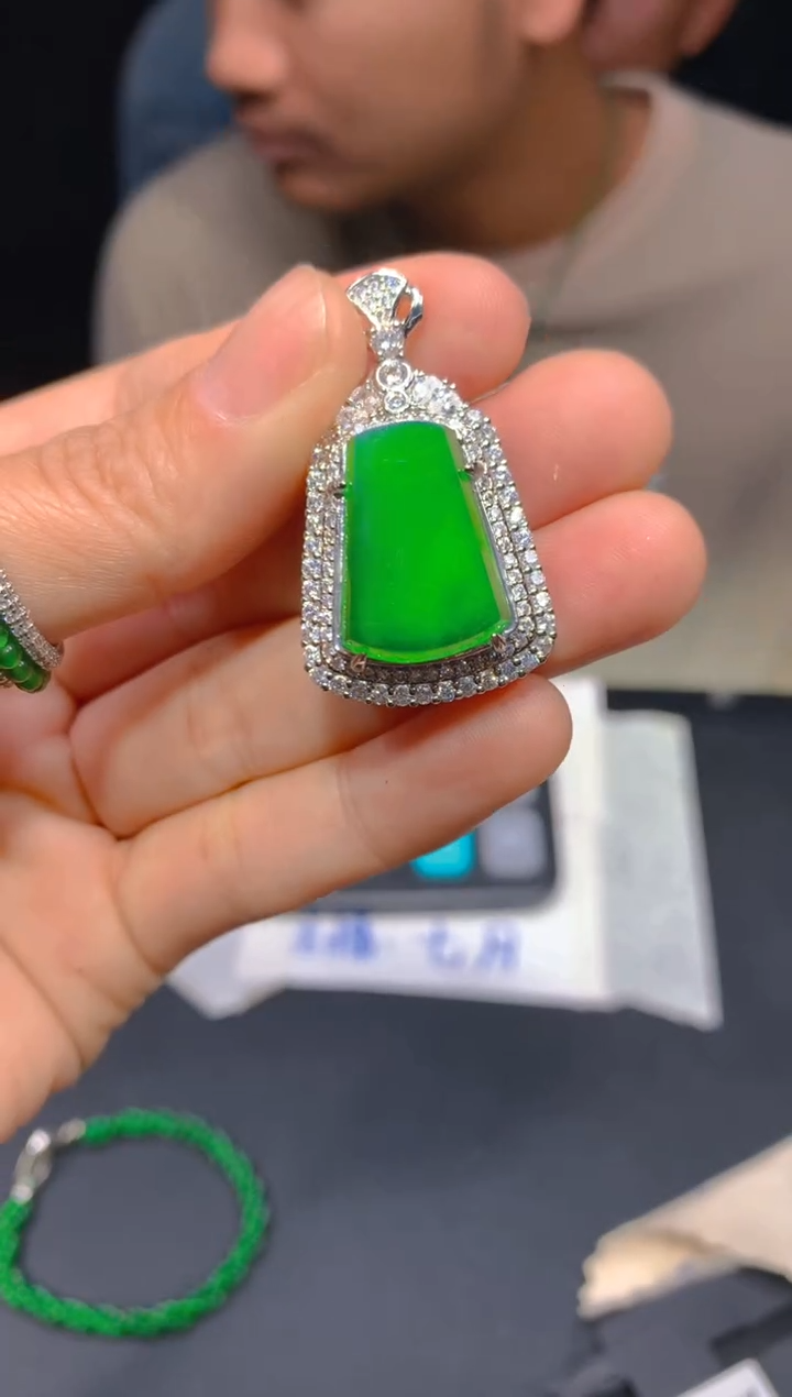 【闪购商品】定制翡翠未镶嵌178多样性发货（发其一）