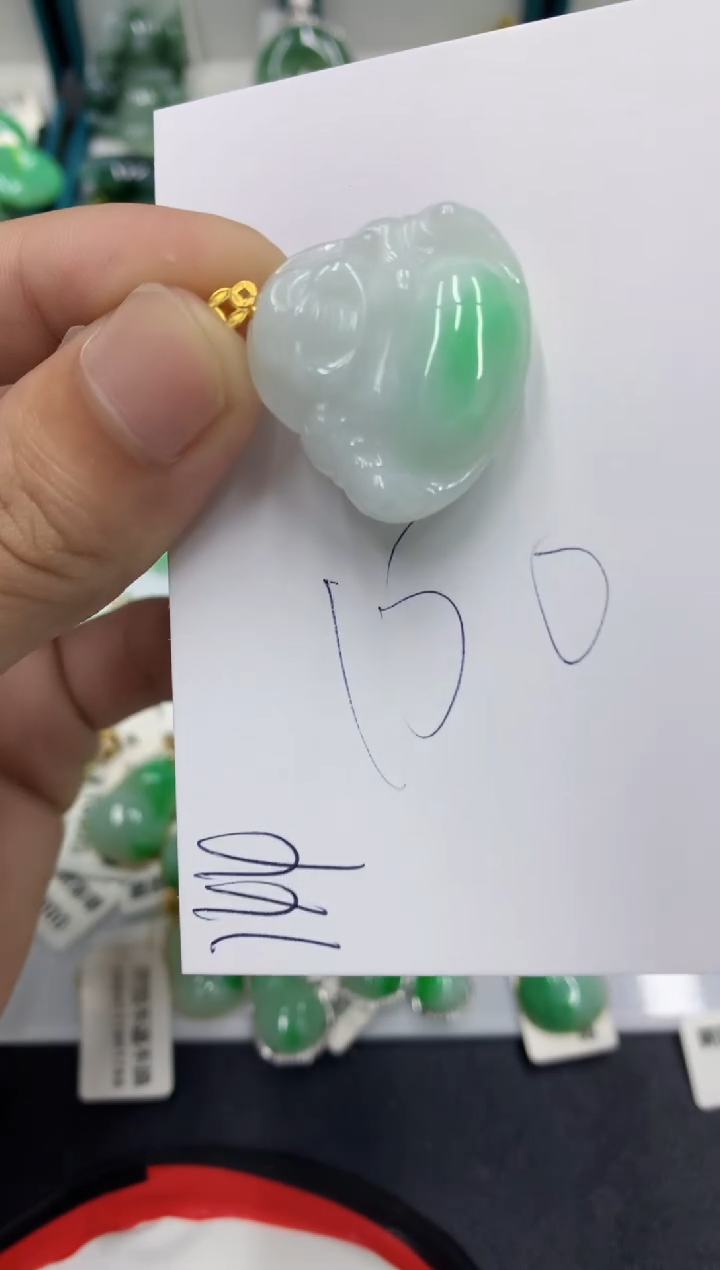 【闪购商品】翡翠颈饰18K金镶嵌翡翠