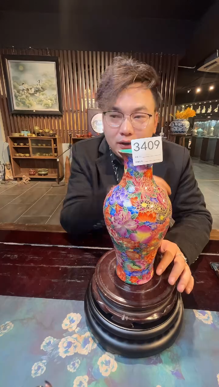 【闪购商品】瓷片景德镇陶瓷掐金丝赏瓶3409