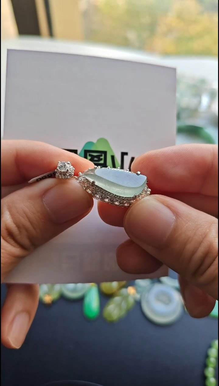 颈饰未镶嵌翡翠翡翠颈饰未镶嵌