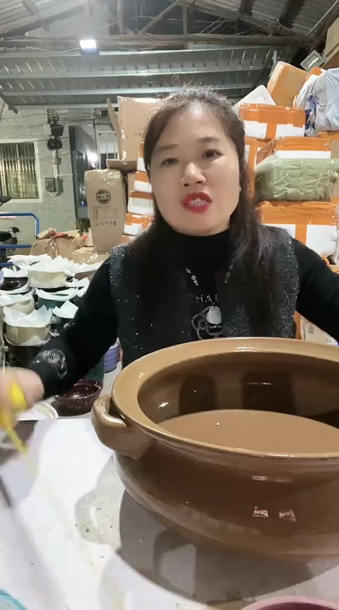 陶瑕疵不圆紫砂锅不带盖