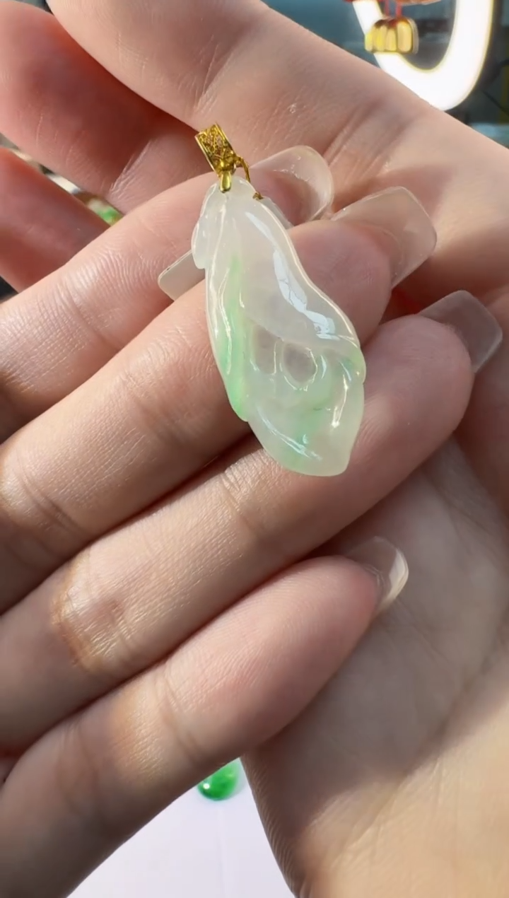 【闪购商品】翡翠18K金镶嵌颈饰缅甸翡翠A货吊坠