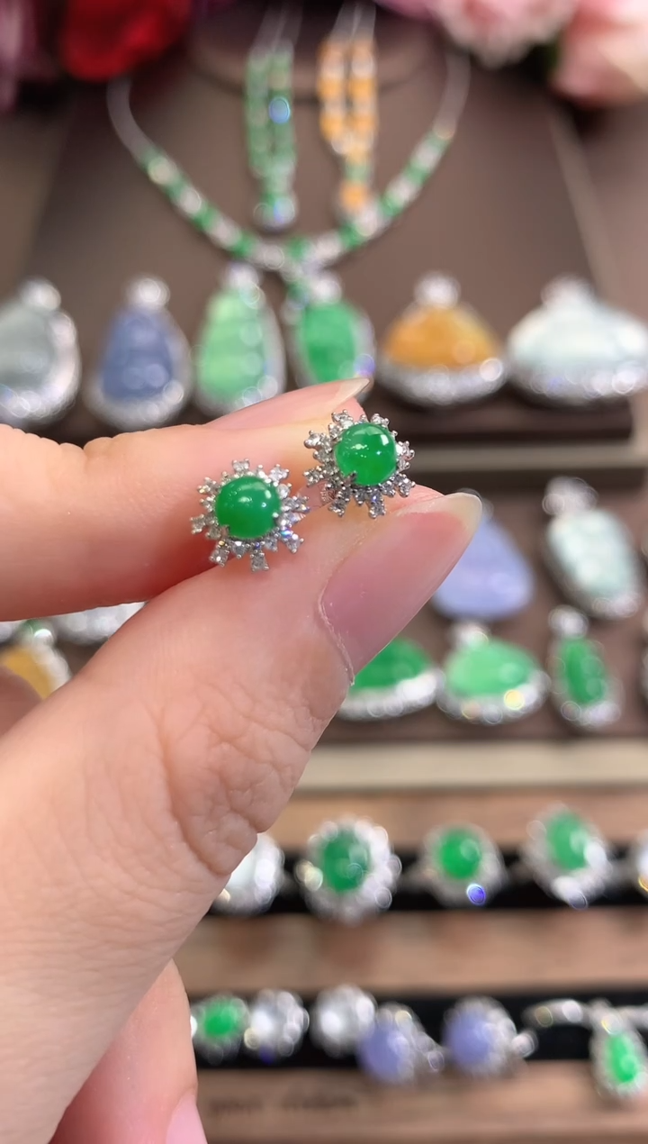 18K金镶嵌翡翠耳饰春日珠宝 B31