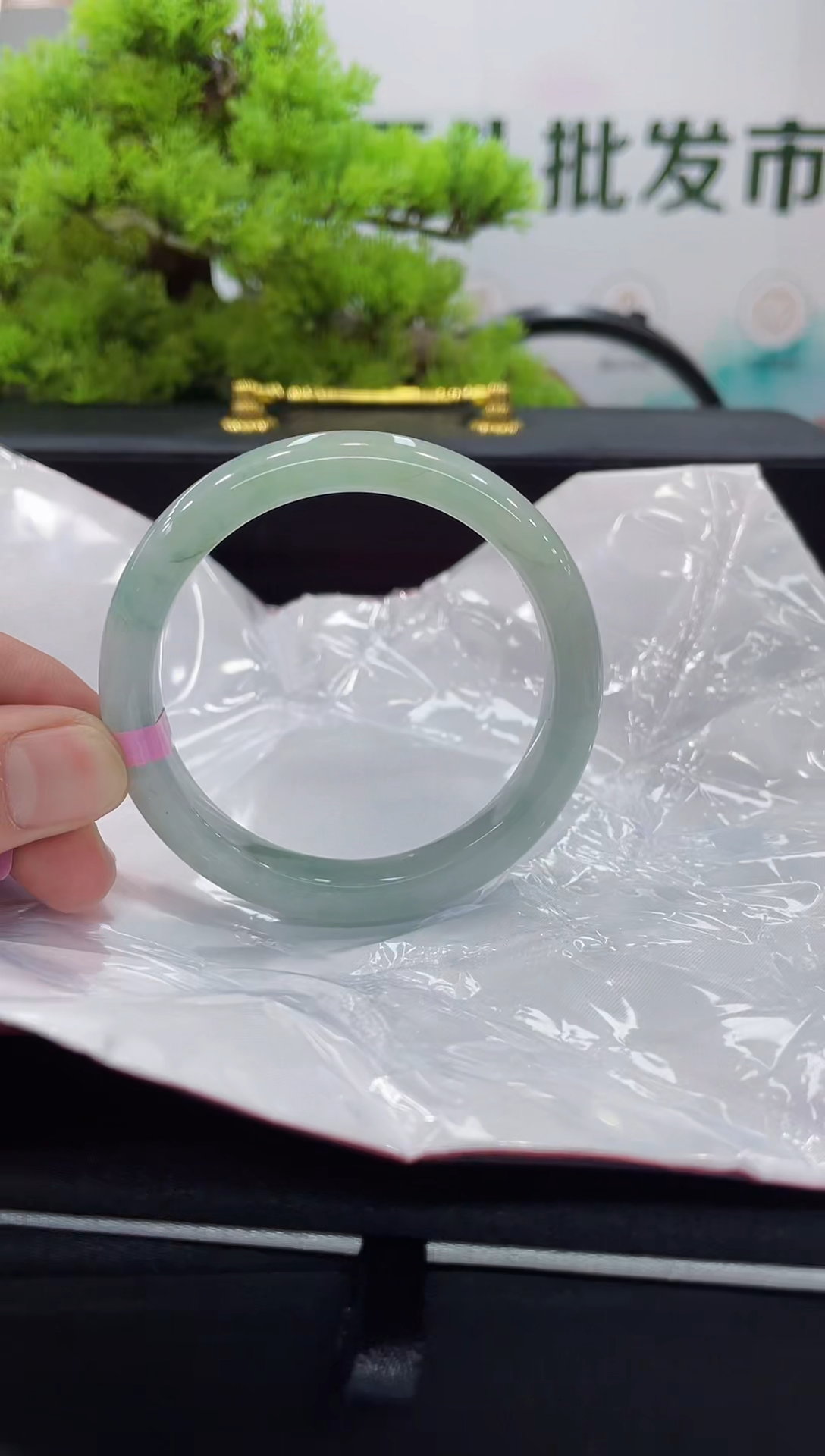 【闪购商品】翡翠手镯未镶嵌手镯