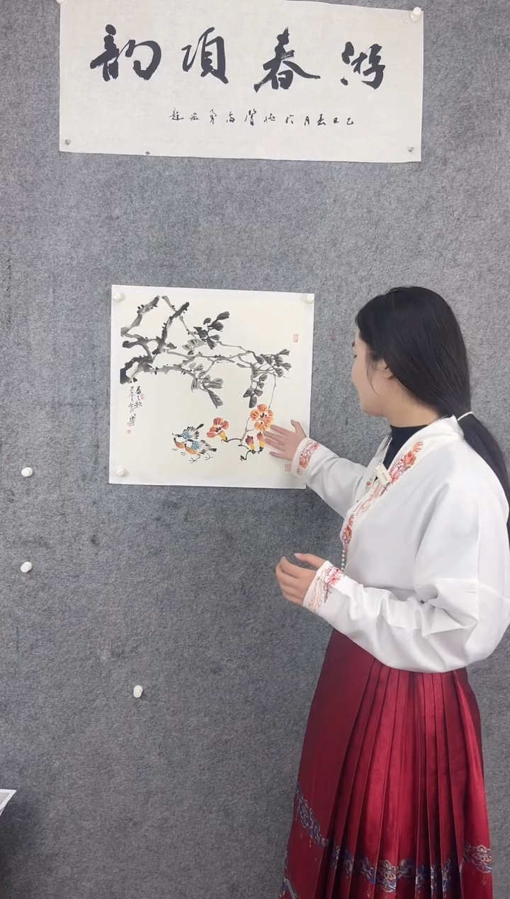 【闪购商品】国画省美协省书协会员窦欣奇手绘花鸟斗方已托裱