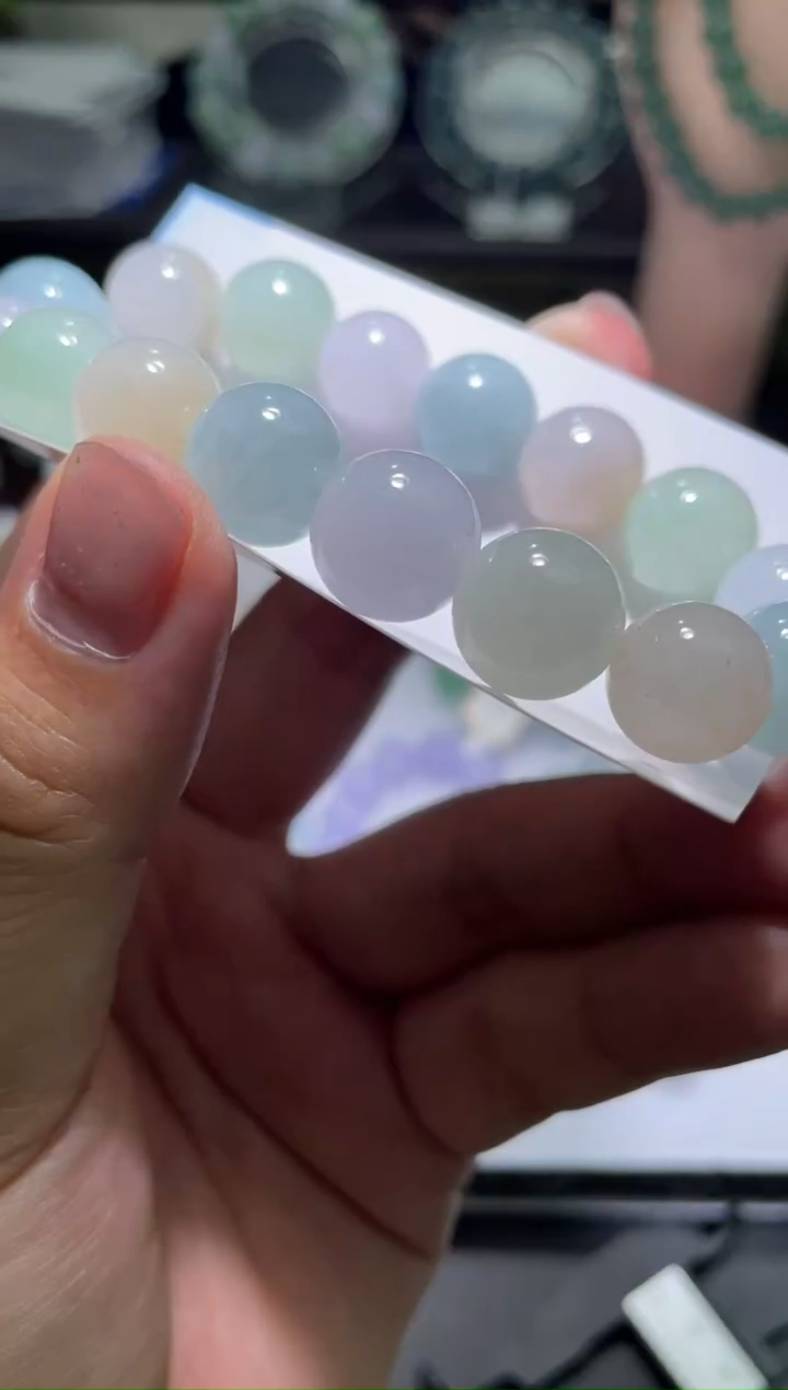 【闪购商品】定制翡翠未镶嵌翡翠