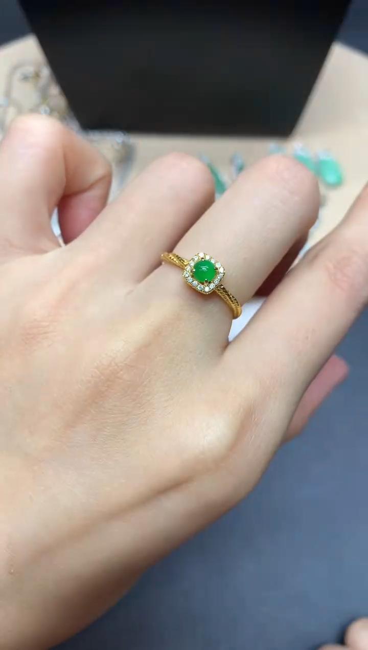 【闪购商品】翡翠戒指银S925镶嵌蛋面【多样性发其一】