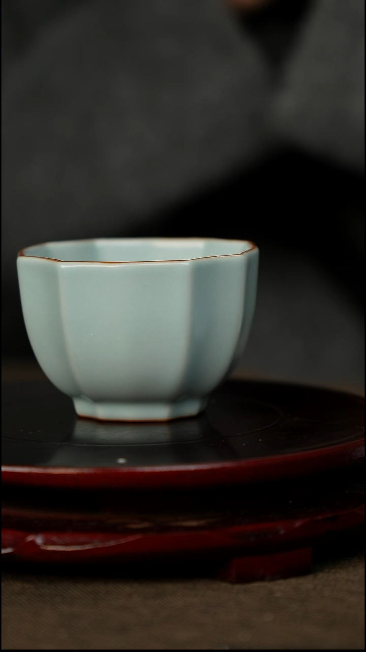 微微瑕 四方葵口杯  