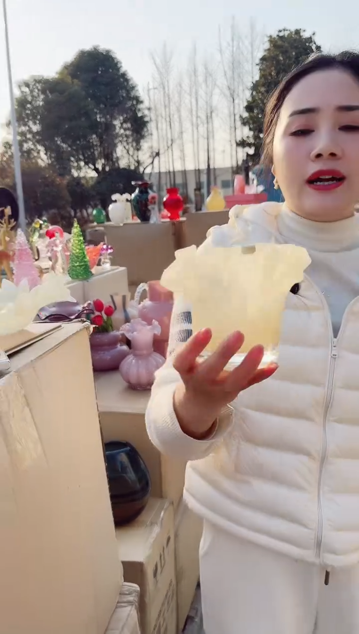 【闪购商品】玻璃DD-奶油小烛台