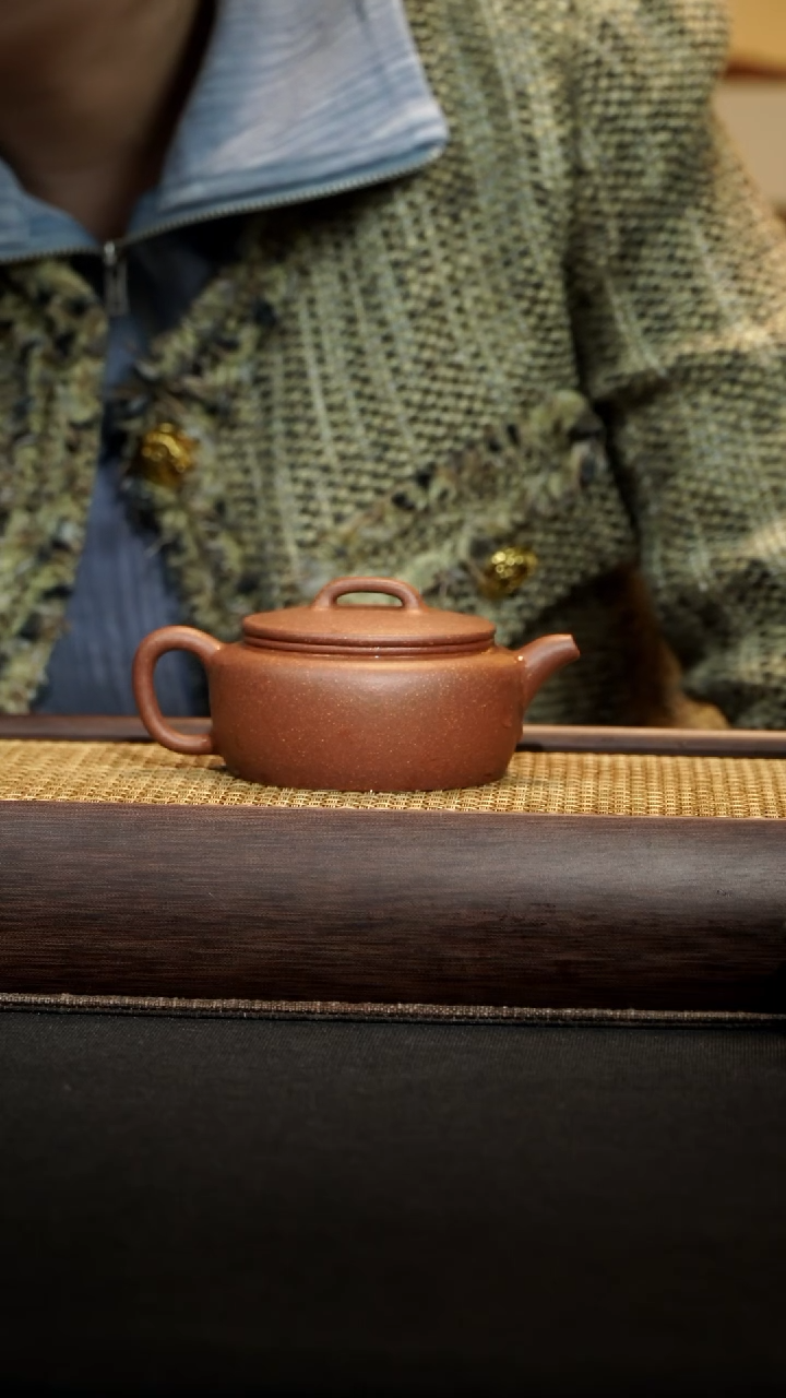 【闪购商品】紫砂茶壶扁圆壶黄金段