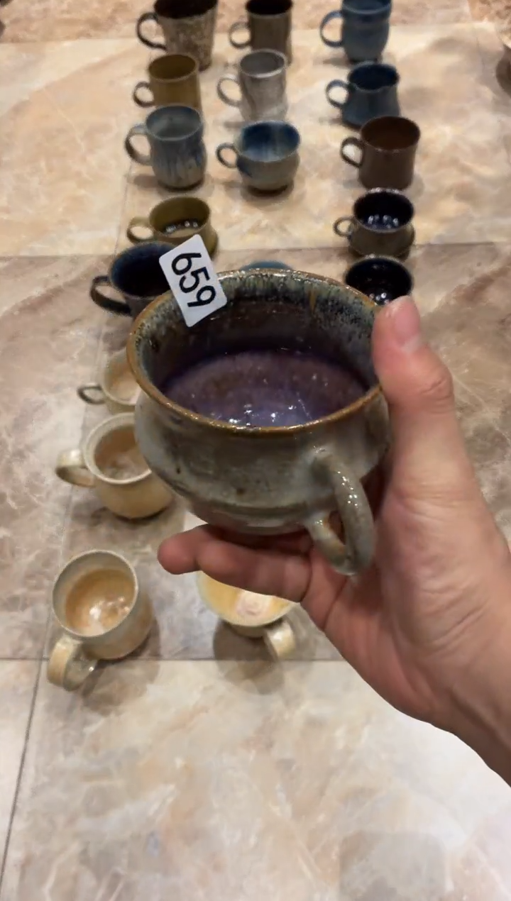 瓷片泉****9659外黄内紫咖啡杯1个