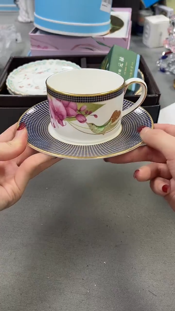 瓷片新号开播 全场放漏