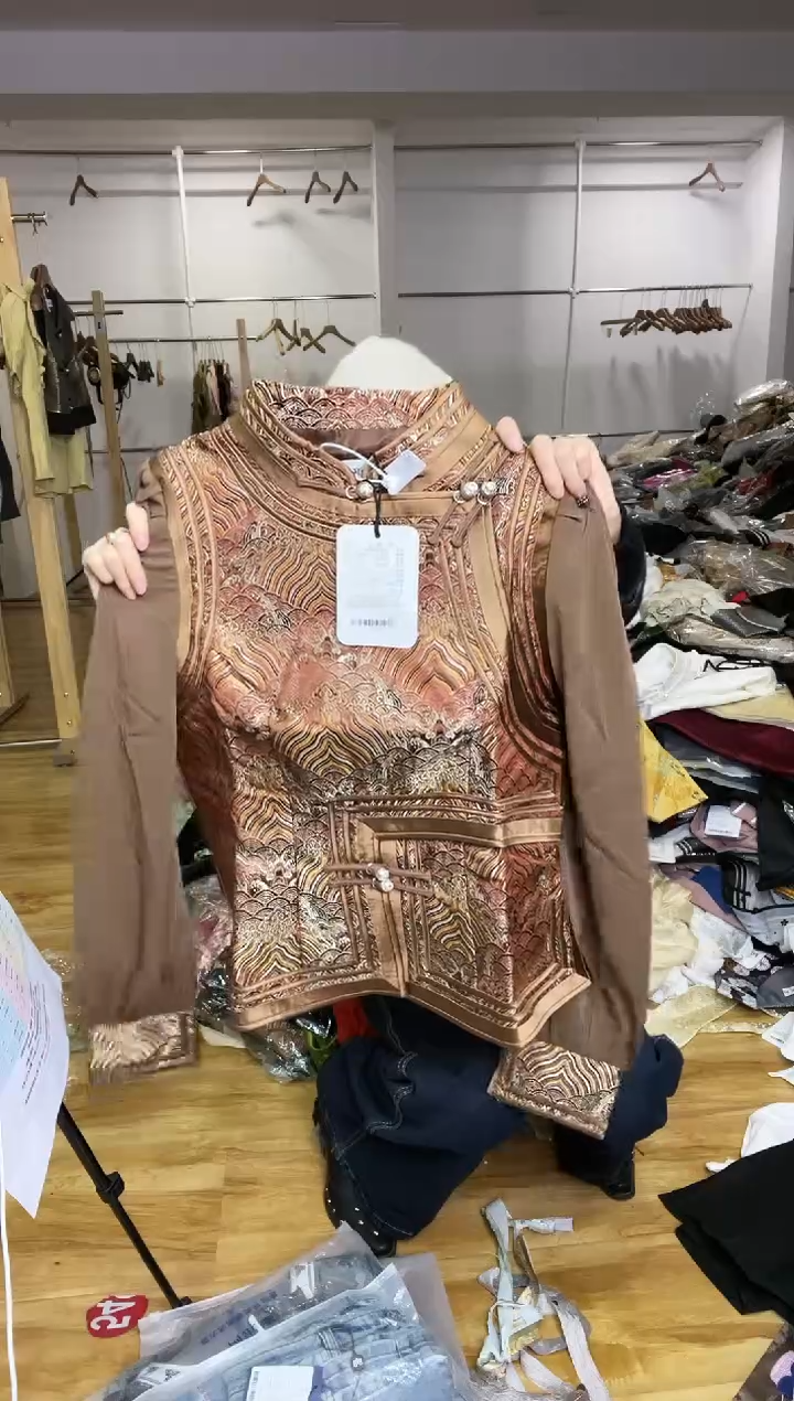 纱袖马甲       L码        105-115斤