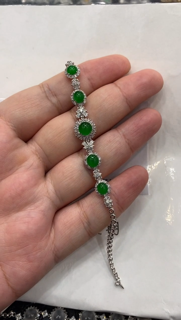 【闪购商品】翡翠颈饰18K金镶嵌收到货48小时鉴赏期（超时不退不换）