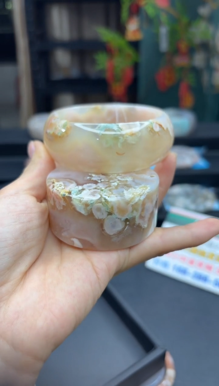 【闪购商品】石英质玉手镯未镶嵌994（62圈赠送镯心）