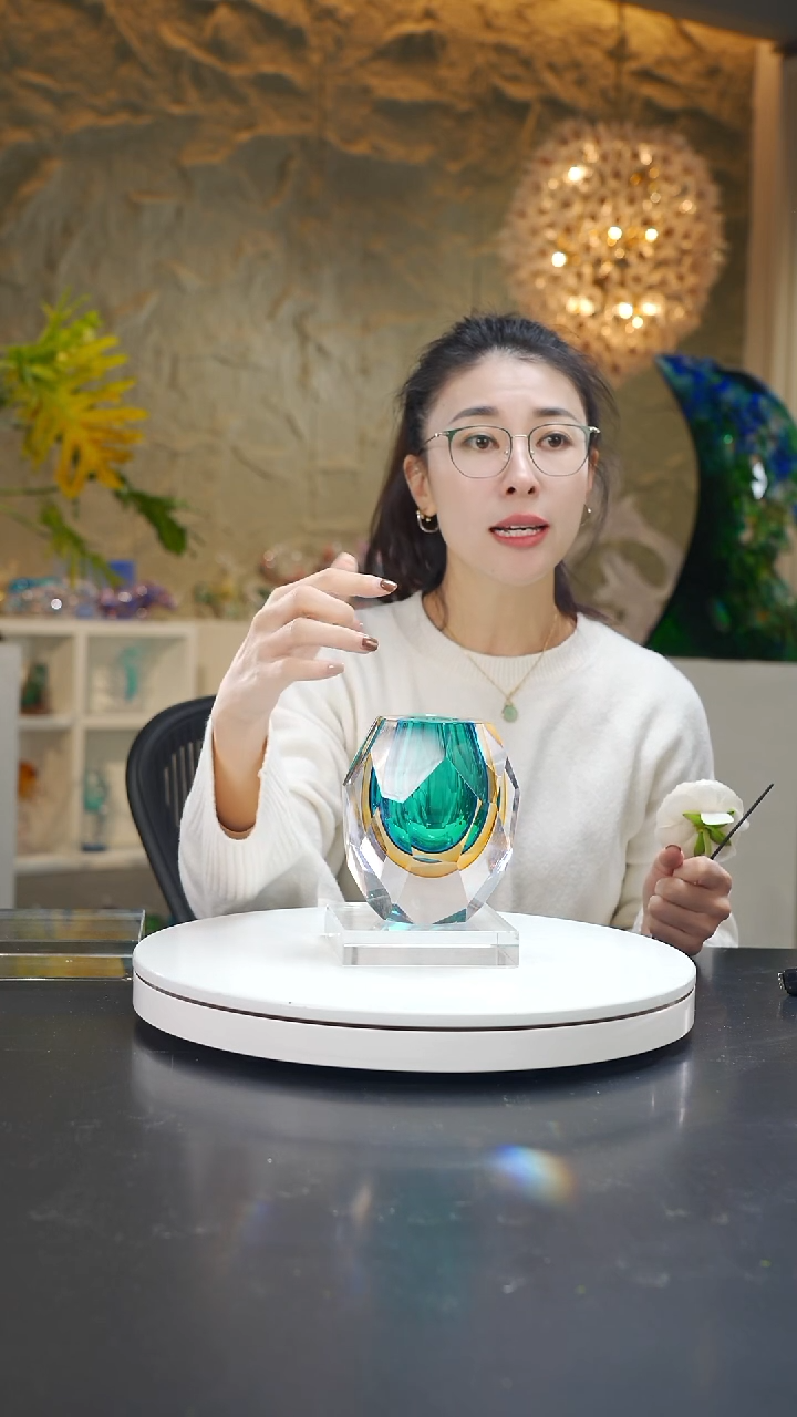 手工艺品琉璃樱*宝石蓝琥珀金切面香薰瓶