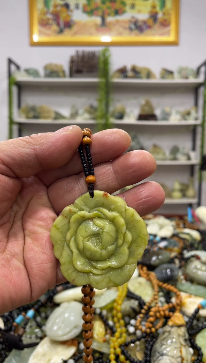 【闪购商品】岫玉吊坠未镶嵌