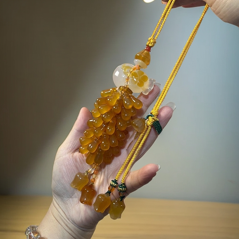 天然玉髓玛瑙新款汽车挂件葫芦钱袋车内后视镜吊坠