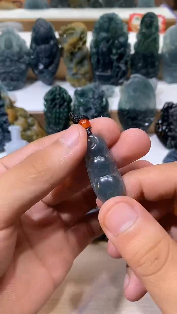 定制翡翠未镶嵌天然翡翠