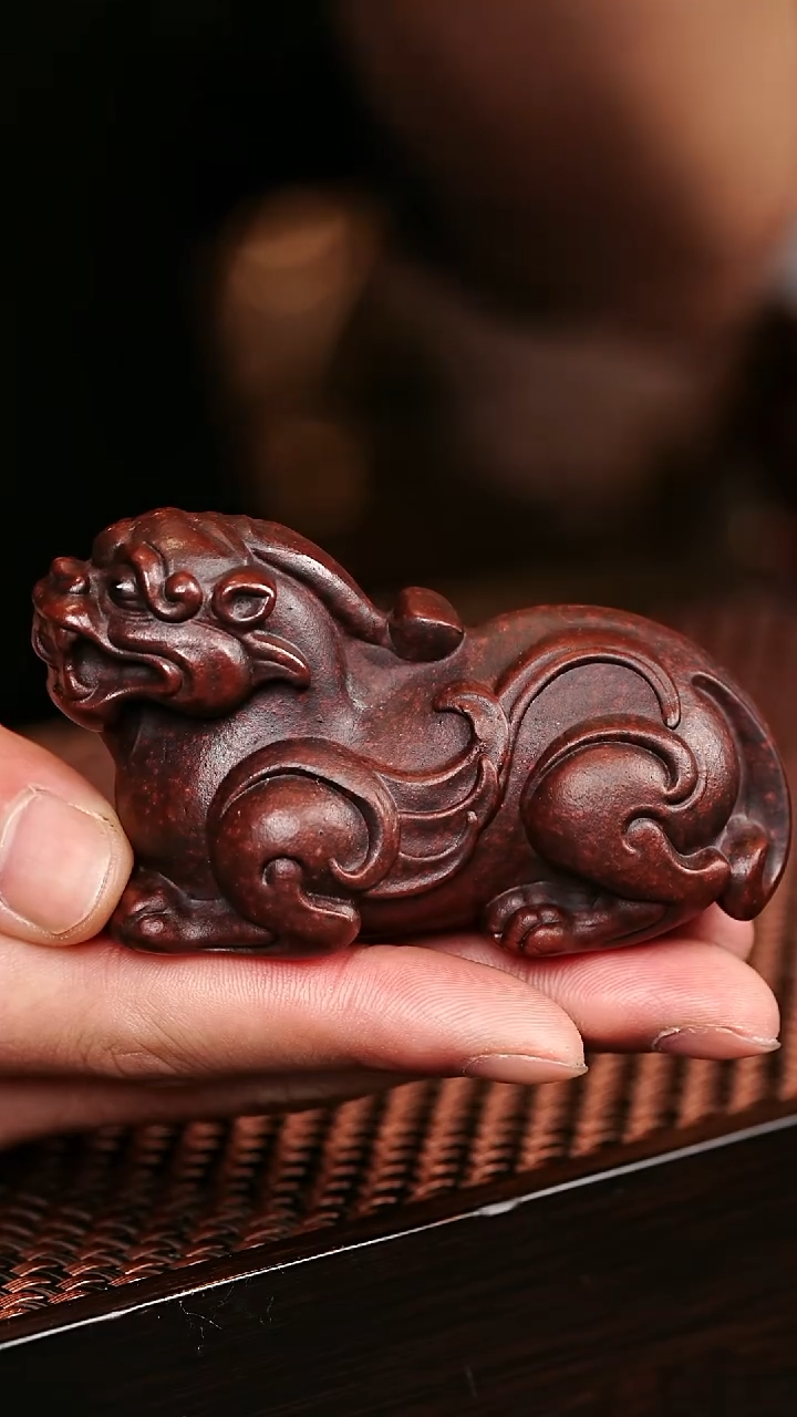 紫砂茶宠宜兴紫砂 茶宠 貔貅h346