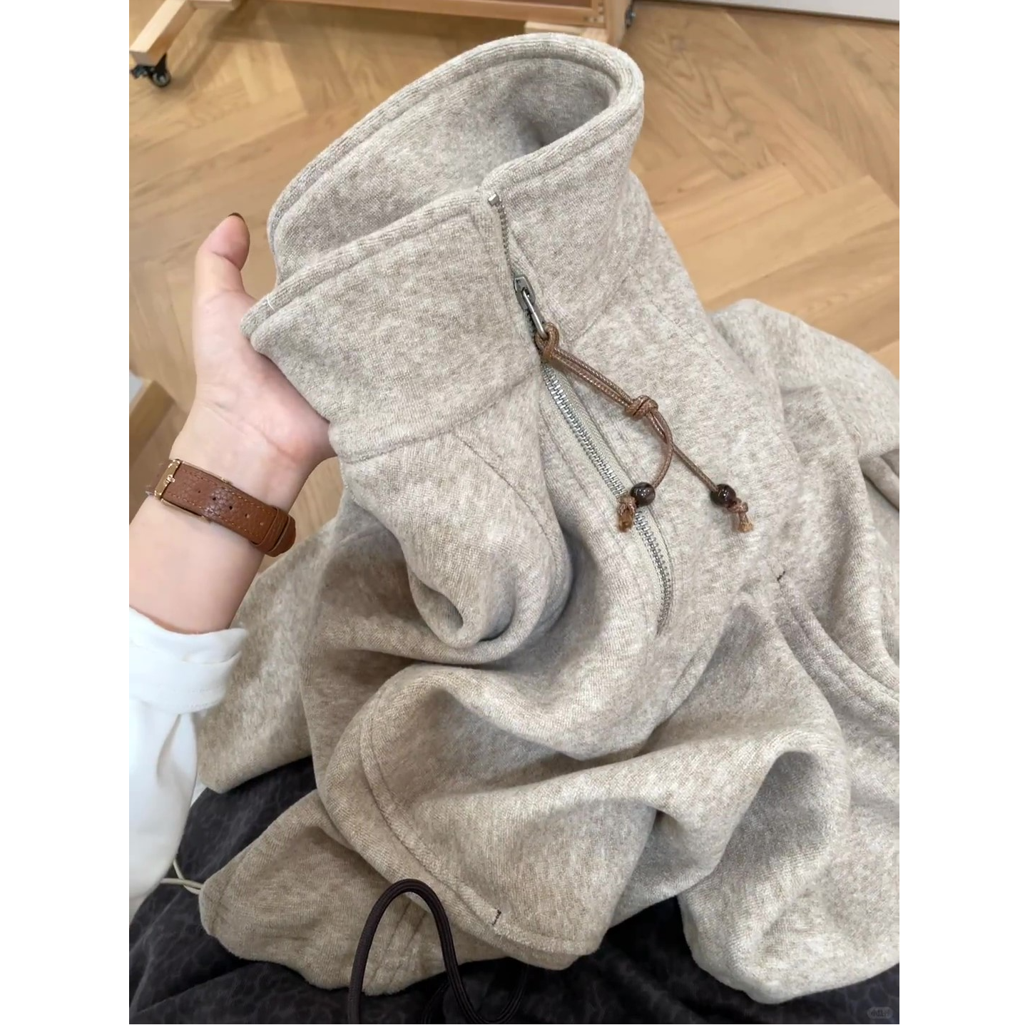 2025秋冬新款韩系简约纯色半拉链立领卫衣女宽松显瘦百搭休闲上衣