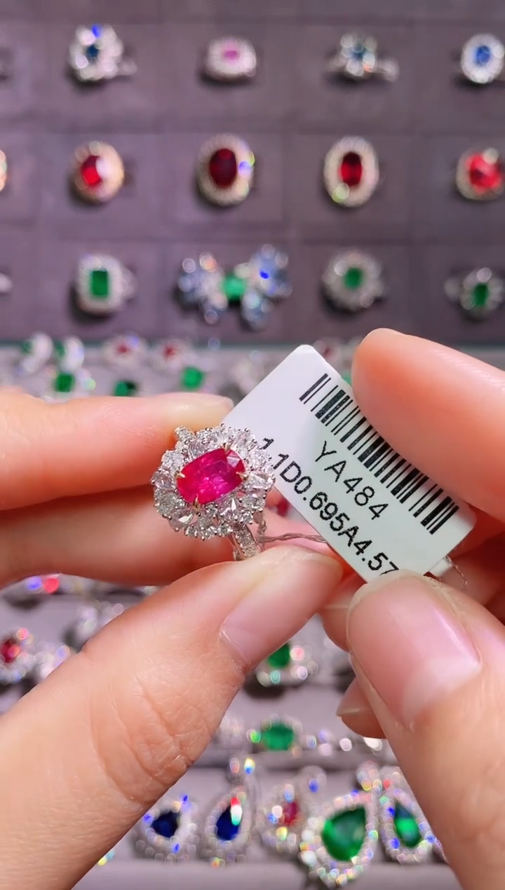 【闪购商品】红宝石18K金戒指18K金镶嵌1