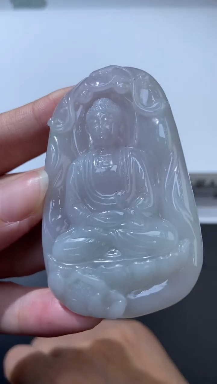 未镶嵌挂件翡翠376679    多人 