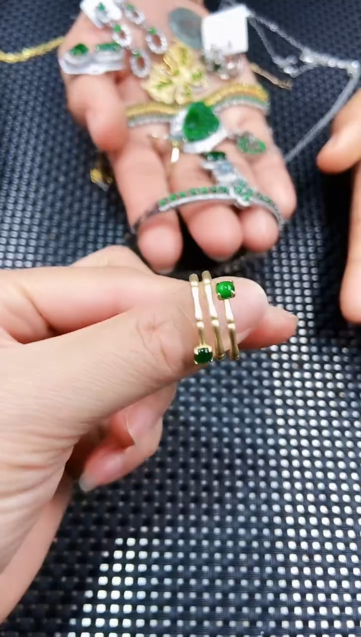 【闪购商品】翡翠戒指未镶嵌111111111