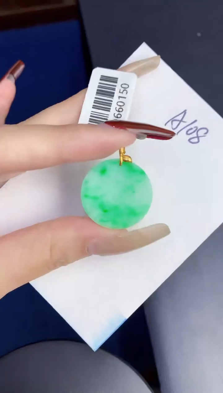 【闪购商品】翡翠颈饰18K金镶嵌00000000000