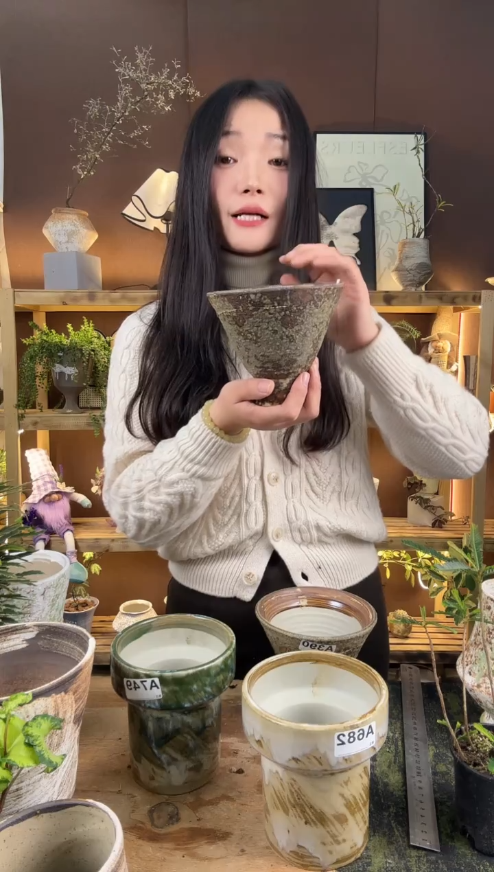 无花朵编号  645   景德镇手工花盆