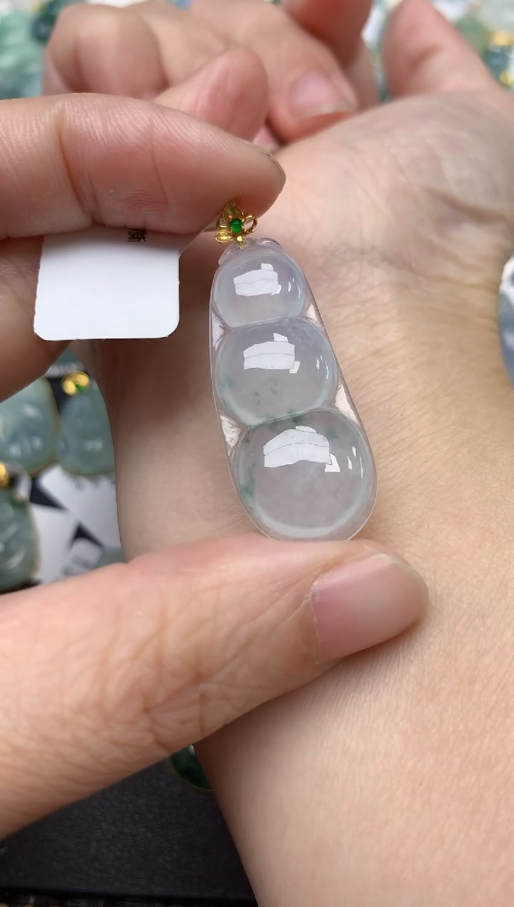 颈饰18K金镶嵌翡翠天然缅甸A货翡翠