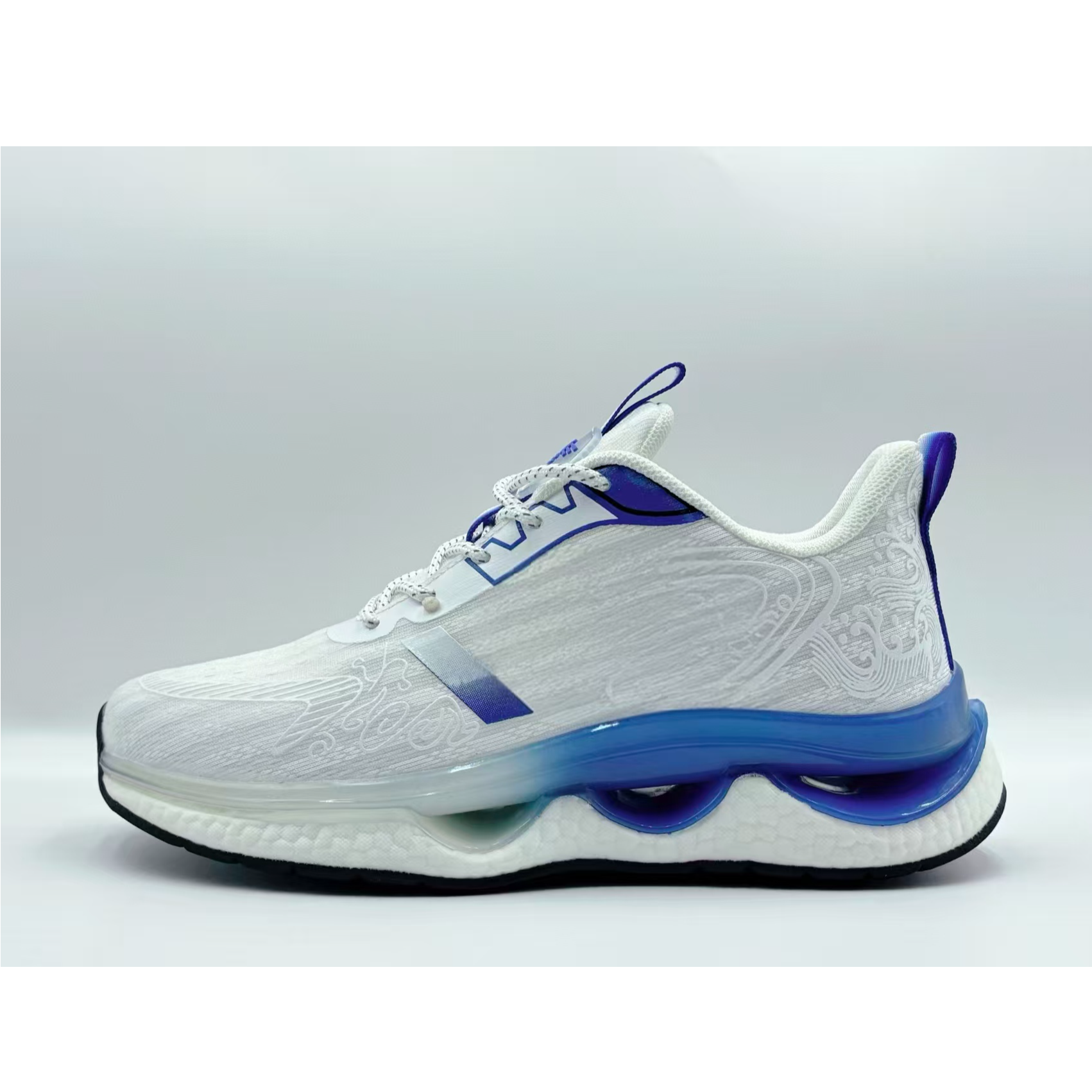 8901轻便运动休闲鞋